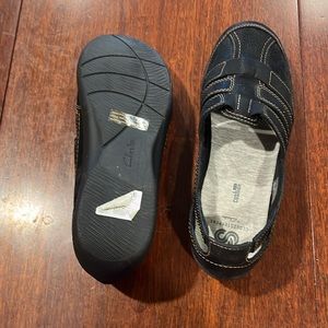 NWOT Clarks Cloudsteppers Sillian Stork Fisherman Sandal Women's Size 9 black